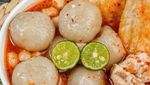 Mantul! 20 Cilok Goang Berkuah Gurih Pedas Ada di Sini!