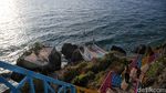 Menikmati Matahari Terbit di Ujung Pulau Sulawesi Selatan