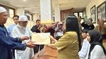 Momen Abu Bakar Baasyir di Balai Kota Solo Ingin Temui Gibran