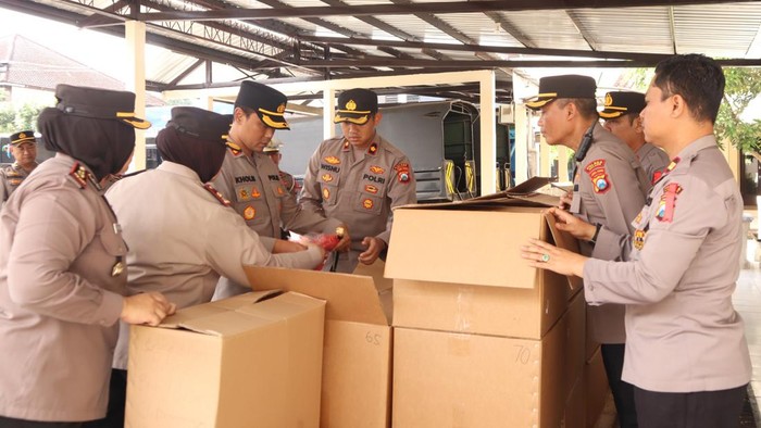 Polres Malang kumpulkan bantuan untuk warga Palestina