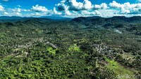 Ke depannya, Desa Palaes pun berencana terus mengembangkan potensi dari berbagai sektor untuk mendukung pengembangan pariwisata. Beberapa di antaranya agrowisata, wisata budaya dan adat, hingga budi daya kolam ikan dan ikan air tawar.  