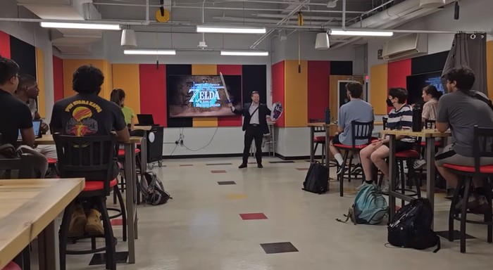 Profesor Scohol dari University of Maryland mengajar di kelas menggunakan game The Legend of Zelda