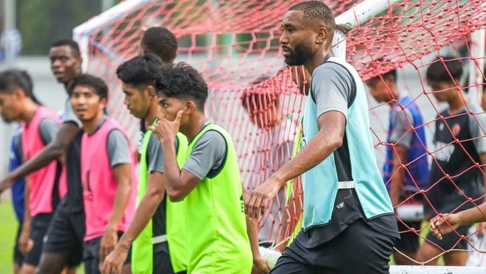 PSM Makassar menggelar latihan di Stadion Kalegowa, Kabupaten Gowa, Sulsel.