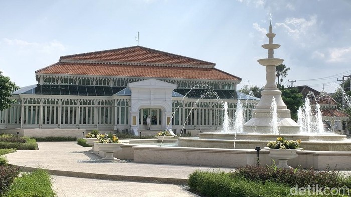 Restoran Pracimasana Milik Pracima Tuin Solo.