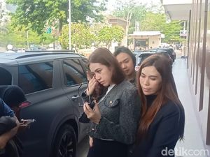 Rinoa Aurora Berulang Bilang Putus, Leon Dozan Ngejar Terus