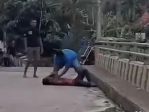 Aksi Penganiayaan di Sumbar, Korban Dibanting-Dibuang ke Sungai