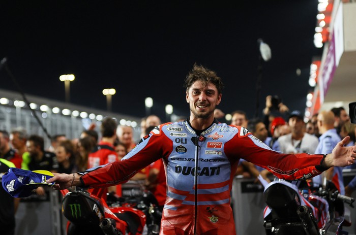 MotoGP - Grand Prix of Qatar - Lusail International Circuit, Lusail, Qatar - November 19, 2023 Gresini Racing MotoGPs Fabio Di Giannantonio celebrates after winning the Grand Prix of Qatar REUTERS/Ibraheem Al Omari