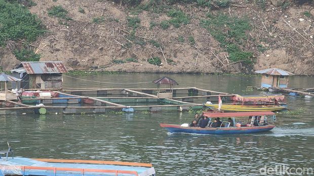 Wisata perahu waduk jangari Cianjur