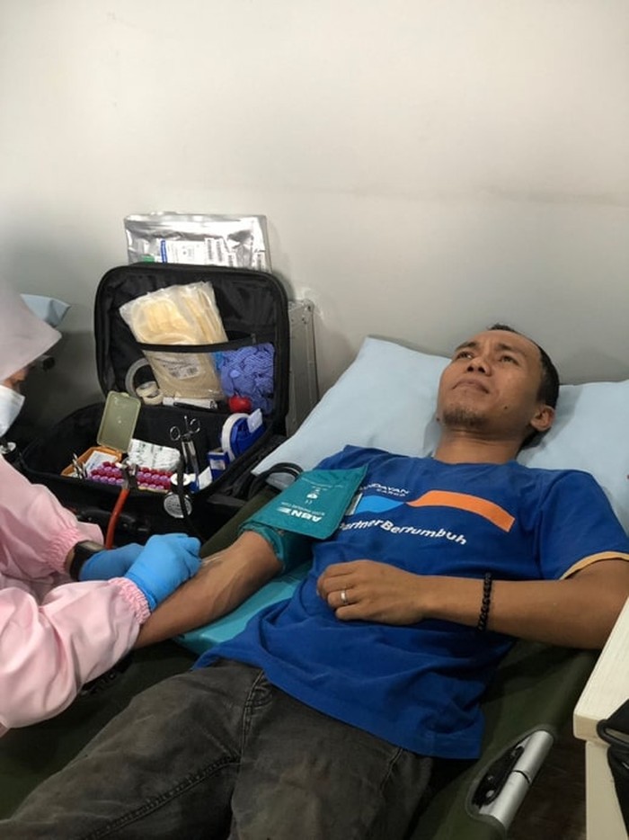 Rayakan Semangat Hari Pahlawan, Papandayan Cargo Gelar Donor Darah