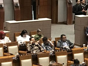 Momen Ribka Tjiptaning PDIP Protes Saat Yasonna Telat ke Paripurna DPR