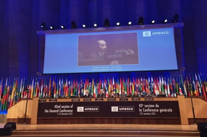 Bahasa Indonesia ditetapkan menjadi bahasa resmi pada Konferensi Umum UNESCO di Paris, Prancis, pada Senin (20/11/2023). (ANTARA/HO-UNESCO)