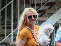 Britney Spears Full Senyum di Momen Perdana Usai Memoar Sukses Besar-besaran