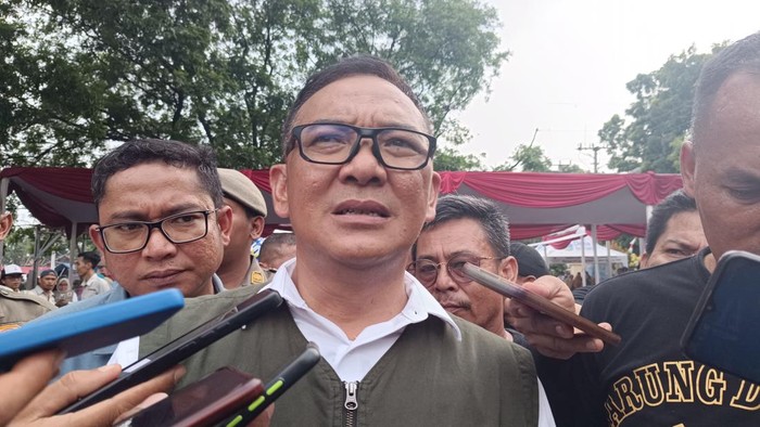 Bupati Bogor Iwan Setiawan
