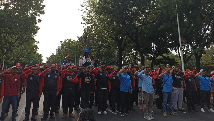 Demo buruh di Balkot DKI bubar