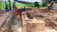 Ekskavasi tahap 3 digelar 14-23 November 2023. Pada hari ketujuh ini, tim ekskavasi berhasil menggali lahan seluas 56 meter persegi dengan kedalaman 1 meter.