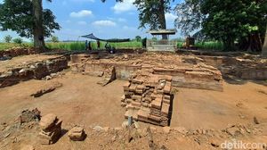 Ada Temuan Penting Pada Ekskavasi Candi di Situs Blawu Jombang