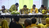 Airlangga mengatakan tujuan dikumpulkannya calon kepala daerah itu nanti diharapkan dapat membantu kemenangan pileg dan pilpres. Diharapkan juga kader yang dikumpulkan itu bisa ikut mengembangkan partai Golkar. 