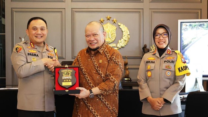 Ketua DPD RI Apresiasi Polrestabes Surabaya Sukses Kawal Piala Dunia U-17