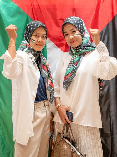 Klamby Scraf Palestine 2023