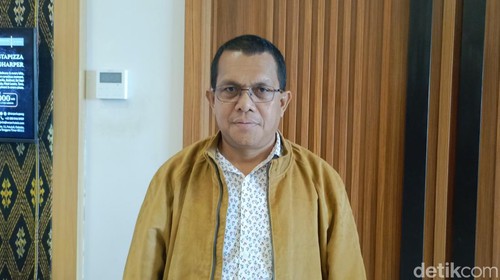 Koalisi Indonesia Maju (KIM) NTT Emanuel Melkiades Laka Lena.