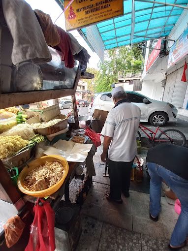 Nasi goreng jumbo