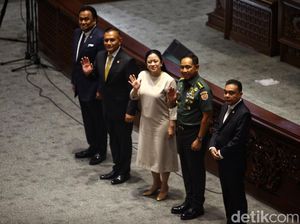 Momen Paripurna DPR Setujui Jenderal Agus Subiyanto Jadi Panglima TNI