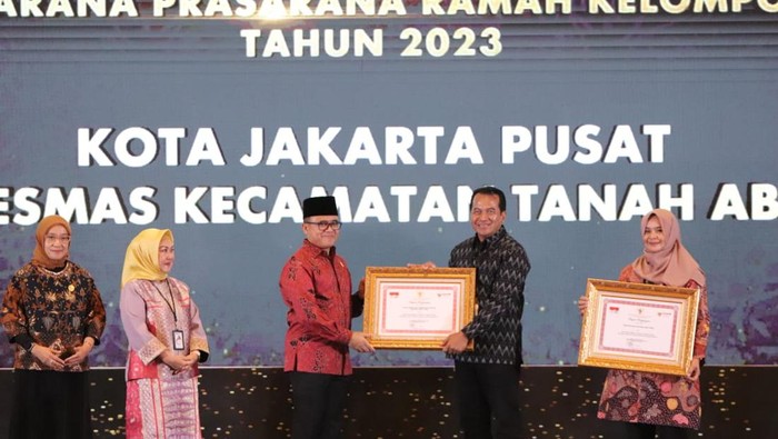 Pemprov Jatim memborong 4 penghargaan di ajang Penghargaan Pelayanan Publik 2023 dari KemenPAN RB