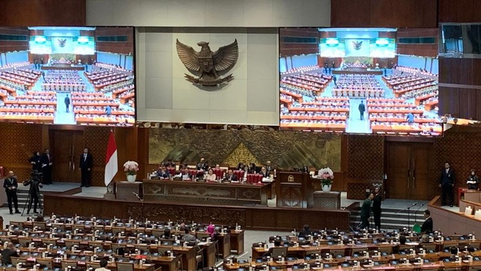Rapat Paripurna DPR