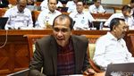 Senyum Wamenkumham saat Status Tersangka Diungkit di Rapat DPR