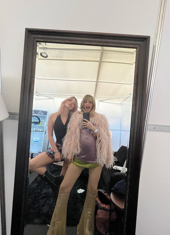 “Tapi saya tidak yakin ini berhasil,” candanya. Foto: Tangkapan layar TikTok/@mtvla