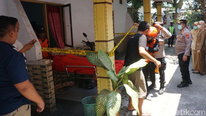 tewas mendadak sebelum bercinta di Mojokerto