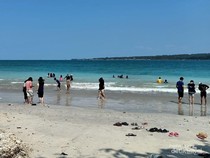 Pantai Ini Bebas Limbah, Alasannya Mencengangkan!