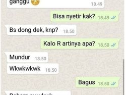 10 Chat yang Absurd Banget, Bikin Nyengir Sendiri