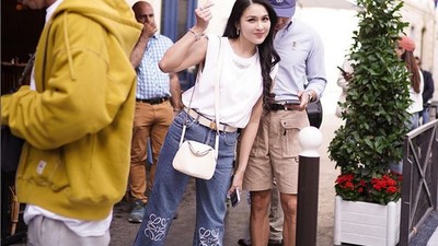 10 Potret Sandra Dewi Saat Ngantre Makanan di Paris hingga Makan Katsu di Jepang