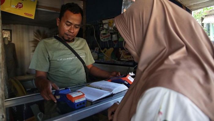 Agen BRILink yang juga sebagai Mitra UMi.