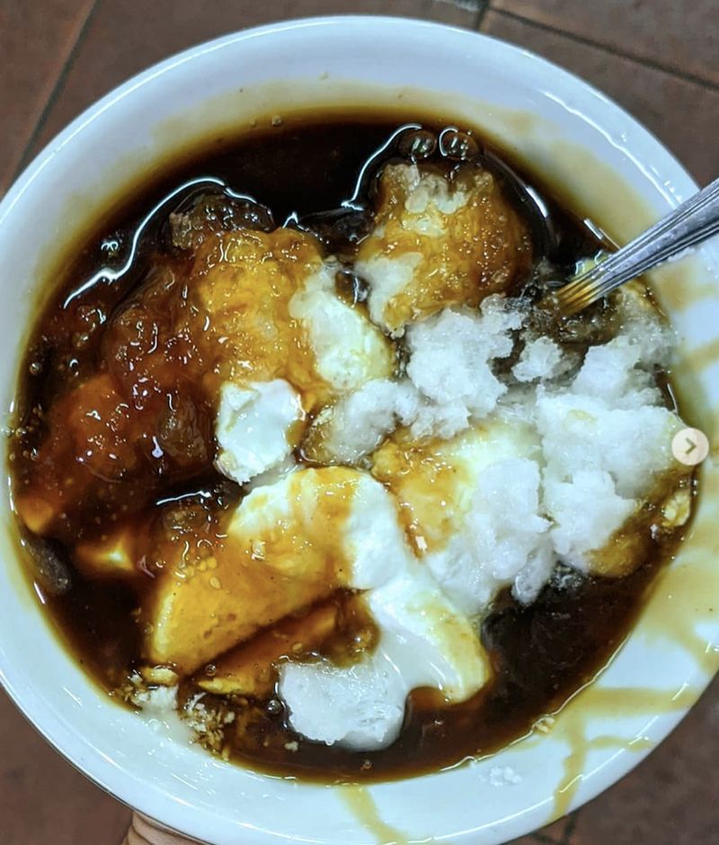 Ampiang Dadiah, 'Yogurt' Tradisional Minang Berbahan Susu Kerbau