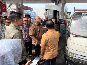 Solar di Sumbar Dilaporkan Langka, Andre Rosiade-Dirut Patra Niaga Sidak SPBU