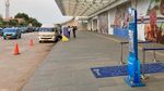 Damri Bandara Soetta Kini Hadir di Stasiun Kereta Cepat Halim
