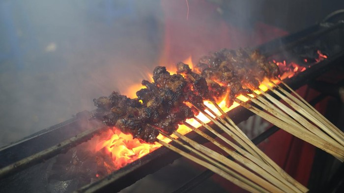 Ilustrasi Sate