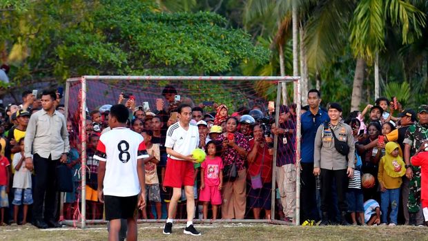 Jokowi di Biak (Foto: Rusman - Biro Pers Sekretariat Presiden)