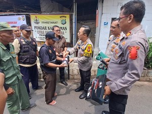 Cek Poskamling di Setiabudi, Kapolres Jaksel Minta Warga Giliran Jaga Keamanan