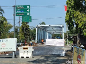 Perbaikan Jembatan Glagah Kulon Progo Ditarget Rampung Awal Desember 2023