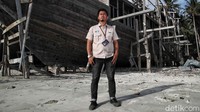 Hingga kini Achieng terus mengedukasi warga agar semakin melek akan kemudahan layanan perbankan.