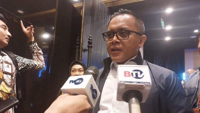 MenPAN-RB Azwar Anas