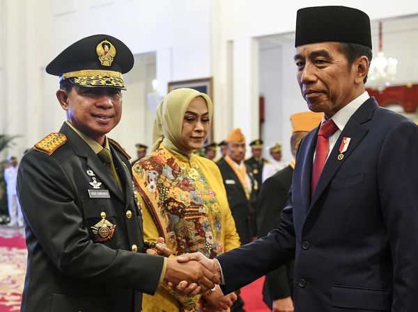 Momen Jokowi Lantik Jenderal Agus Subiyanto Jadi Panglima TNI