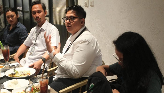 PT Pelayaran Nasional Indonesia atau PT PELNI (Persero) melakukan penambahan alat keselamatan di atas kapal penumpang. Apaan tuh?