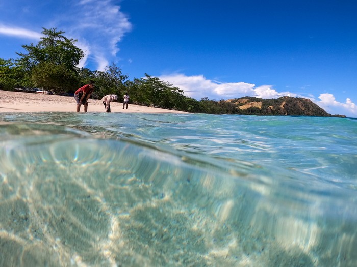 Pesona pantai di Likupang