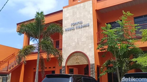 Ponpes Nurul Firdaus Panumbangan Ciamis yang merehabilitasi puluhan pecandu judi online dalam setiap sebulan.