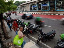 Dishub DKI Bakal Bahas Tempat Parkir Khusus Ojol di Kawasan Komersial