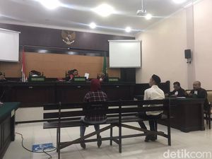 Ipin dan Istri Teman yang Diselingkuhi Divonis 5-7 Bulan Penjara Gegara Zina